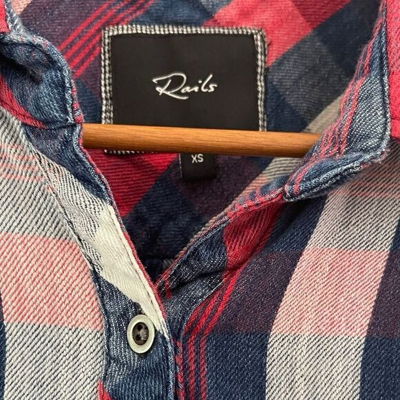 Rails Brayden button down shirt in red indigo size XS - Picture 5 of 6